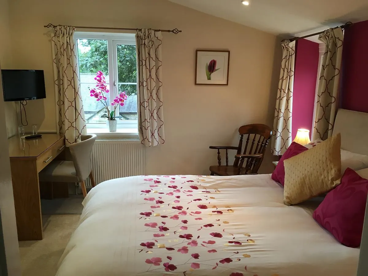 Bed and breakfast The Firs B&B &Tea Room Summer Bridge